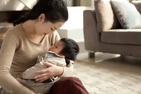 亲妈后妈成闺蜜，还怕宝贝缺爱吗？图片