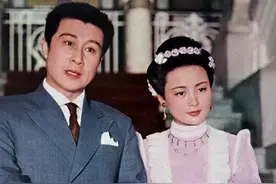 王心刚：堪称一代人的男神，与初恋相伴到老，88岁生活非常幸福图片