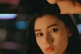 她是香港第一美女，第一次和刘德华合作，牺牲还蛮大！图片