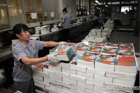 部编版小学语文教材2020下半年有调整，涉及到二十多篇课文图片