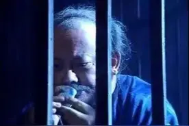 乾隆仅死15天，和珅就惨遭嘉庆赐死，那和珅的死对头纪晓岚呢？图片