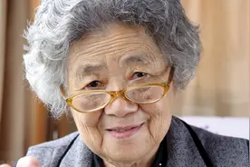 父母为什么不待见孝顺孩子，反而待见不孝顺的？3个老人说大实话图片