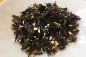 草草小食 | 补钙小能手——芝麻紫菜碎图片