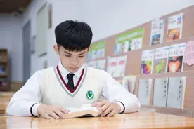 青春期的少男少女们该怎么护肤？只能一门心思好好学习吗？图片