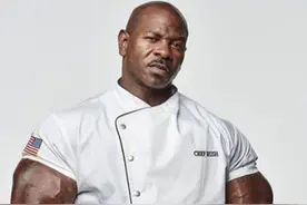 白宫厨师臂围61cm，撑破袖口的手臂如何练出？光靠颠勺可不行图片