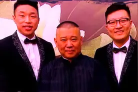 郭德纲为最丑的徒弟操碎心，烧饼说哭师父，逆袭当德云社中流砥柱图片
