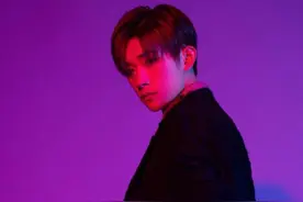 TFBOYS七周年易烊千玺solo舞台造型，呈现不同魅力风格图片