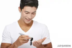 颜值普通的男生，也是能够分分钟变帅的，让自己看起来更干净清爽图片