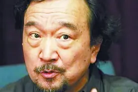 74岁李保田：儿子李彧为“最惨星二代”，背后藏着不为人知的秘密图片