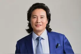 歌唱家戴玉强：落魄时在建筑工地打工，妻子改写他的人生图片