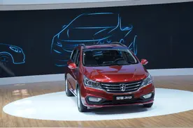 宝骏310乞丐版——值不值得购买？车主：配置太寒酸图片