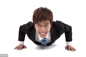 工作中，四种“舔狗”行为要不得，希望你一种都没有图片