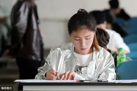 大学自主招生：荒野求生，你只能带三样东西，火柴多余吗？图片