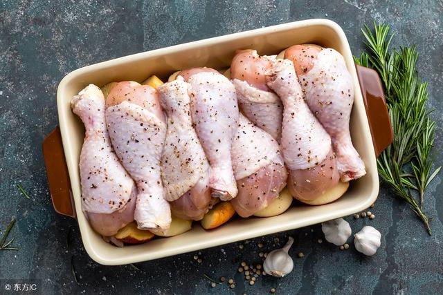 楦¤倝閲屾湁澶氬皯铔嬬櫧璐紵