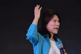 14亿人12亿没能力消费？国家发放补贴，冯仑：应补贴企业而非个人图片