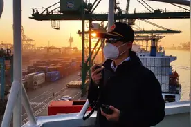 港口引航员如何做好优质服务图片