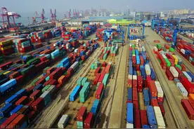 盘点2020中国外贸八大热点：出口“爆单”集装箱一柜难求，全球制造业回流图片