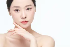 为什么有人晒黑，却白不回来？图片
