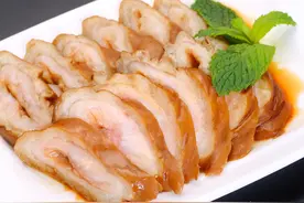 猪大肠有异味，下不了口？教你三种清洗方法，做出来比猪肚还美味图片