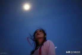 「奇联妙对」对联常识与原创五字联上联：凭栏观皎月图片