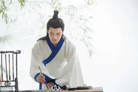 古装男子，玉树临风图片
