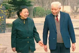 天津"神仙夫妻"！毕业于同所大学，归国后就职于同一单位，还双双当选院士！图片