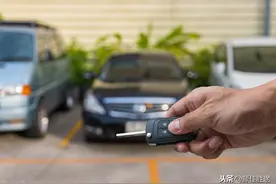 为什么很多老司机，放弃新车去买二手车？给你几个买二手车的理由图片