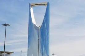 “开瓶器”大楼不只有上海环球金融中心，失散多年的兄弟找到了图片