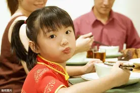 帮助5、6岁孩子认钟表的4首儿歌，家长不着急，孩子不磨蹭图片