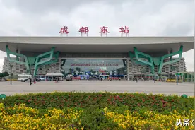 成都到深圳始终无直达高铁，原因众说纷纭图片