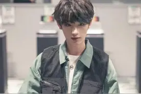 18岁的丁程鑫，竟然活得这么通透图片