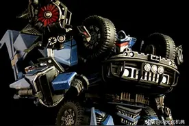 变形金刚动漫人物：再造霸天虎情报官-悍马声波图片