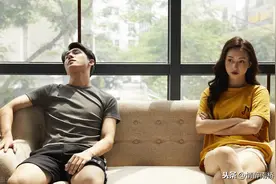 别拿“暧昧聊天”不当回事，有可能会毁了你的婚姻，需要规范言行图片