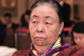 黄光裕背后还有三个很厉害的女人！一众女将，保住了家族企业转载图片