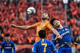 山东鲁能2-0江苏苏宁，山东获足协杯冠军，王彤、佩莱建功图片