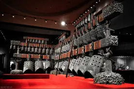 来自2400年前的声音，曾侯乙编钟敲响第一曲，听众就热泪盈眶图片