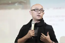 孟非住院，调侃酒量上热搜，饮酒真的和麻醉药有关系吗？看医生说图片