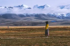 《站在巨人的肩膀上》图片