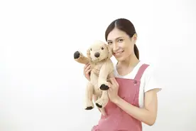 为何老女人对年轻小伙情有独钟？3位阿姨说出大部分女人的真心话图片