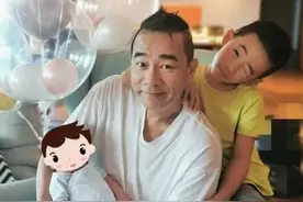 满月啦！著名男星跟足传统派“子姜红鸡蛋”：老婆二胎仍是生儿子图片
