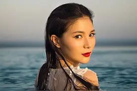 跳水女皇何姿，从奥运冠军到时尚女神，30岁剪去长发魅力不减图片