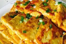 墨鱼干烧排骨、葱爆虾仁、凉拌花生菠菜这几道家常菜的做法图片