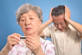 体温高于多少是发烧？怎么测才更准？医生：3种温度计都不一样图片