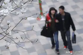 抠脚大汉扮美女交友，黄石一男子被骗近5千图片