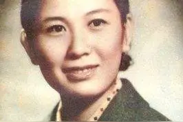 悲情的严凤英：15岁被迫流浪，坎坷3段情，38岁服药自杀图片