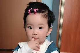 可爱的萌宝，爸比妈咪的心都被萌化了！图片