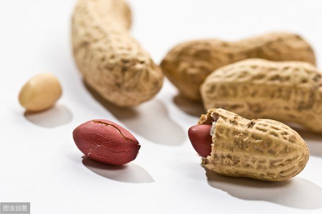 哪些食品可以补充胶原蛋白丰胸 2025年什么食品可以补充胶原蛋白 哪些食品可以补充胶原蛋白丰胸 2025年什么食品可以补充胶原蛋白