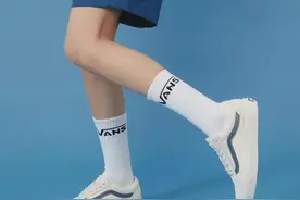 蓝白VANS的新鲜穿搭，够你玩一个夏天图片