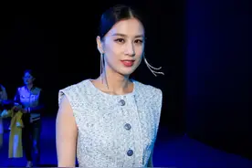 黄圣依在事业起步时遇到了真爱，杨子感叹道：她才是我背后的女人图片