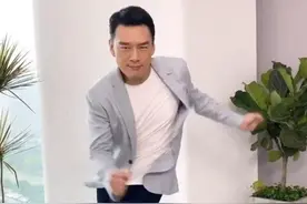 王耀庆带着杨洋再跳魔性舞蹈才知道跳舞看脸，杨洋跳舞是偶像剧图片